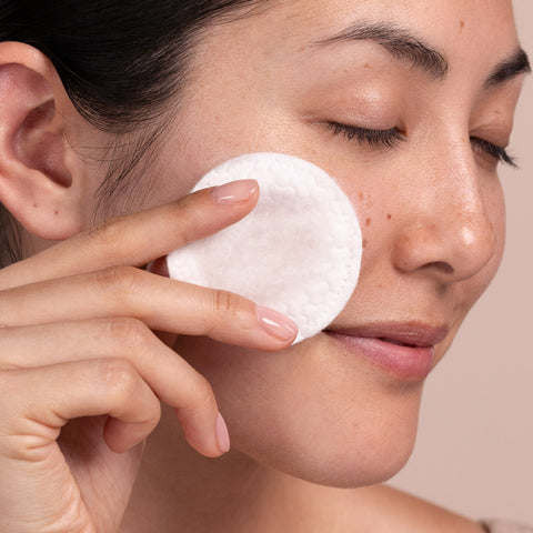 Bright Skin Licorice Root Exfoliating Peel